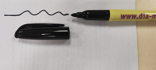 Маркер перманентный по стеклу и пластмассе, 2 мм, черный