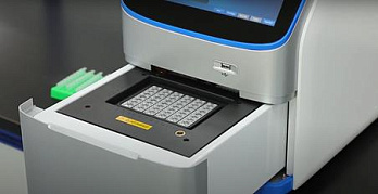 ДНК-амплификатор в &quot;реальном времени&quot; QuantGene 9600 с 6 независимыми температурными зонами