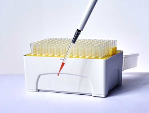 Наконечники до 1000 мкл, универсальные, удлиненные, low retention, стерильные, без фильтра, прозрачные, Zerotip, 1000 шт./уп., 10000 шт./кор., Jet Biofil, Китай